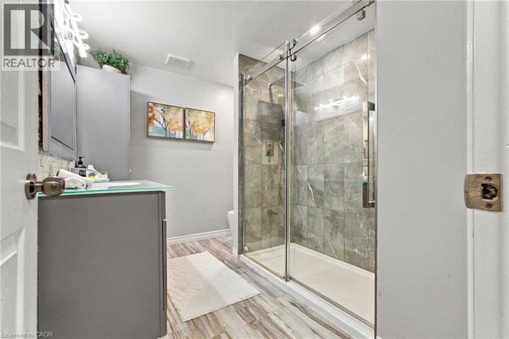 802 STRASBURG Road - 16