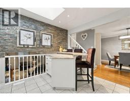 802 Strasburg Road, Kitchener, ON N2E2Y3 Photo 13