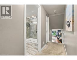 802 Strasburg Road, Kitchener, ON N2E2Y3 Photo 15