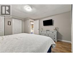 802 Strasburg Road, Kitchener, ON N2E2Y3 Photo 18