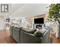 802 Strasburg Road, Kitchener, ON N2E2Y3 Photo 24