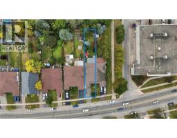 802 Strasburg Road, Kitchener, ON N2E2Y3 Photo 39