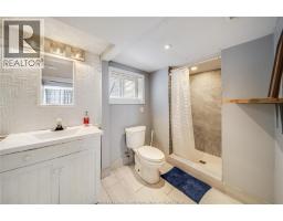 1641 Hall Ave, Windsor, ON N8X4S2 Photo 26