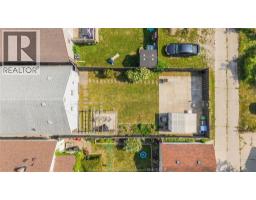 1641 Hall Ave, Windsor, ON N8X4S2 Photo 40