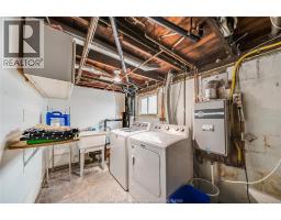 1641 Hall Ave, Windsor, ON N8X4S2 Photo 34