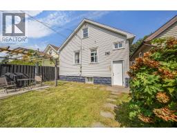 1641 Hall Ave, Windsor, ON N8X4S2 Photo 36