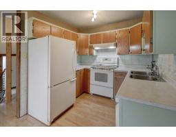 2009 41 Street SE - photo 13