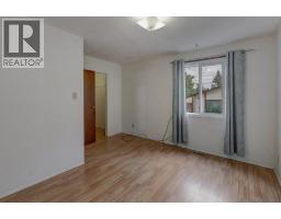 2009 41 Street SE - photo 18