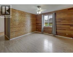 2009 41 Street SE - photo 10