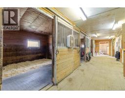 Barn