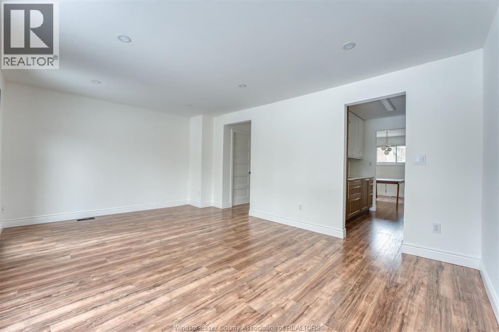 5511 Empress Street — photo 18