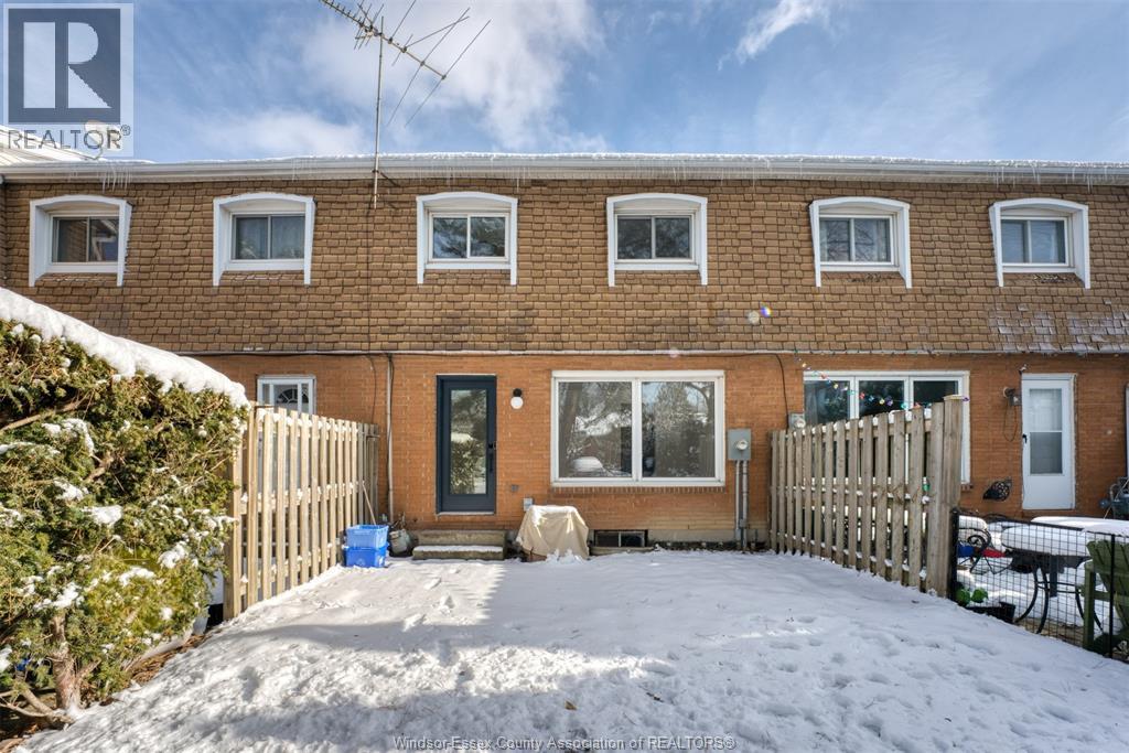 5511 Empress Street — photo 20