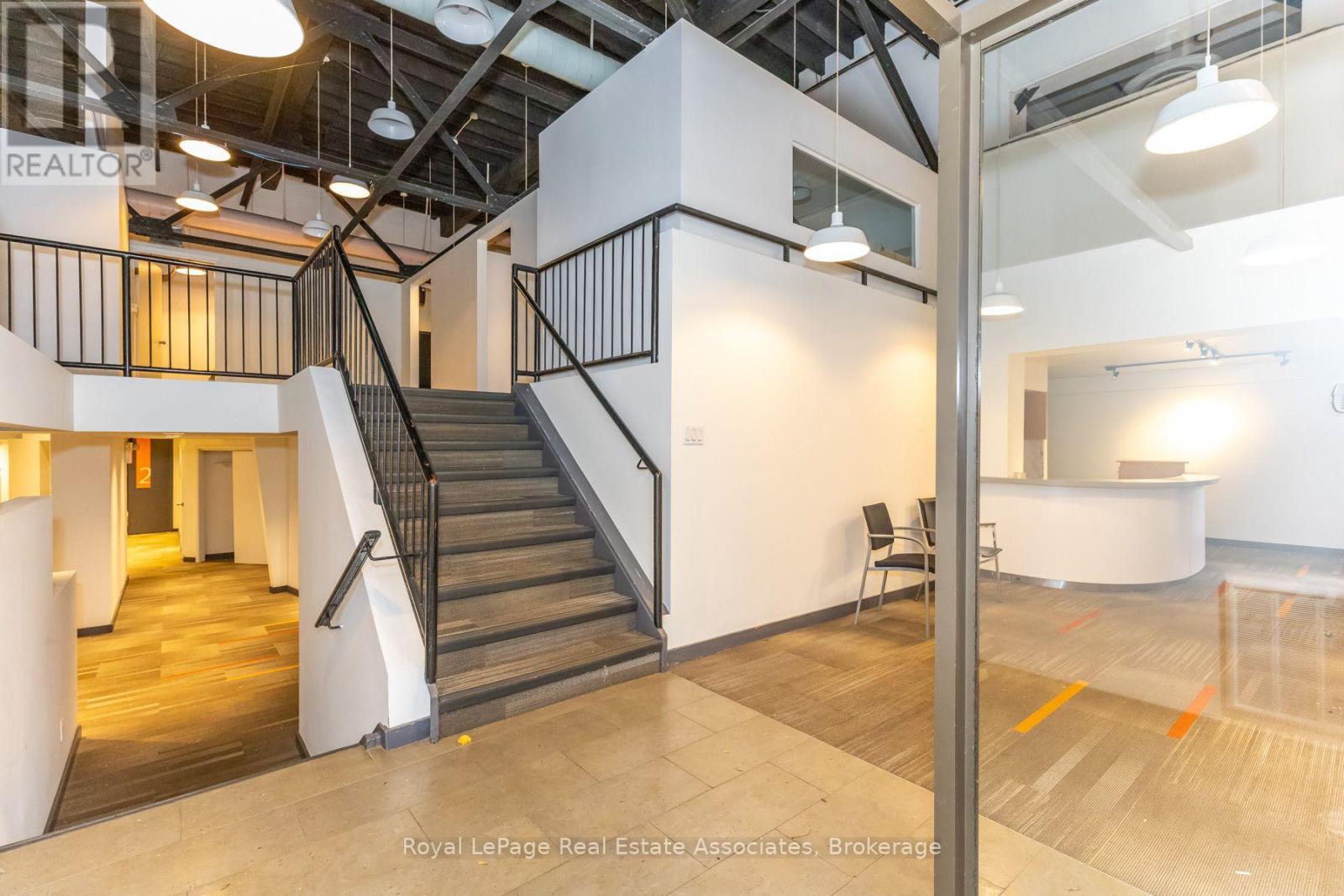 381 Richmond Street East — photo 43