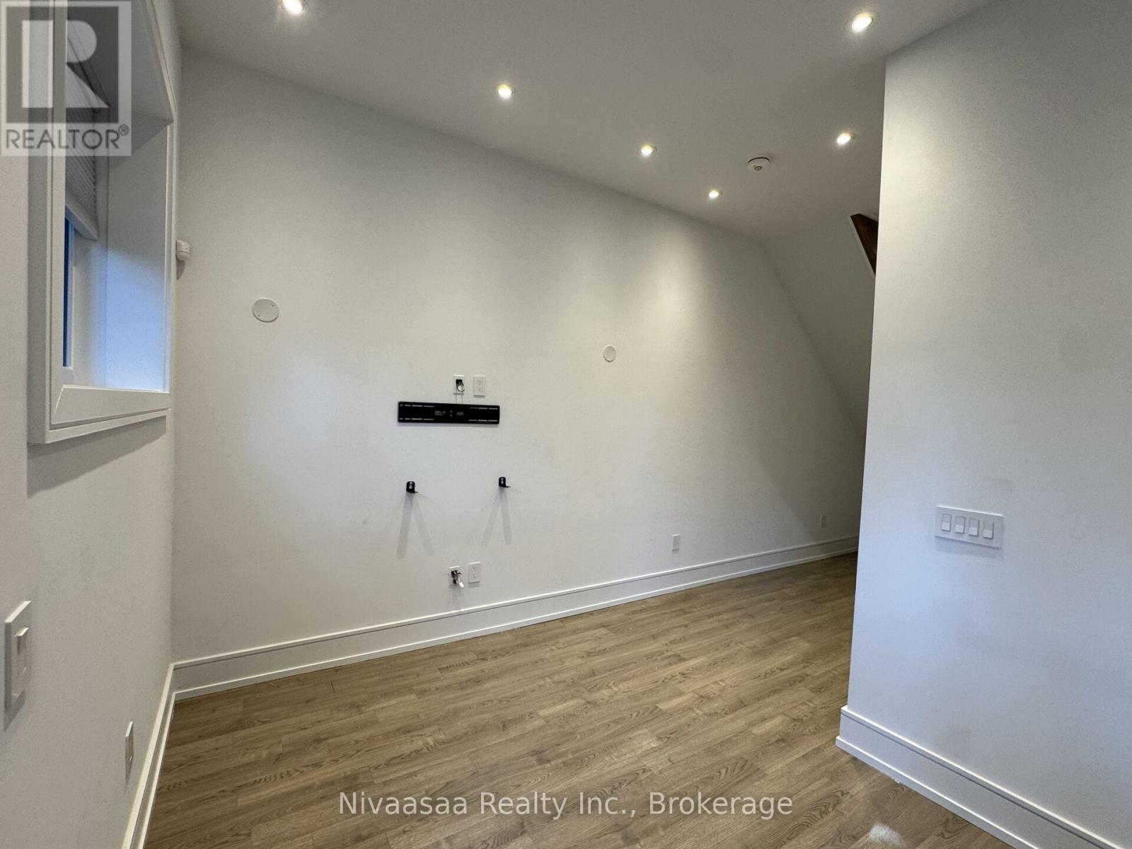 177 RANLEIGH AVENUE - 44