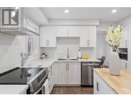 577 Creekview Circle, Pickering, ON L1W2Z9 Photo 10