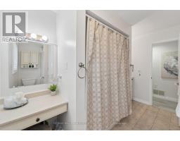 577 Creekview Circle, Pickering, ON L1W2Z9 Photo 24