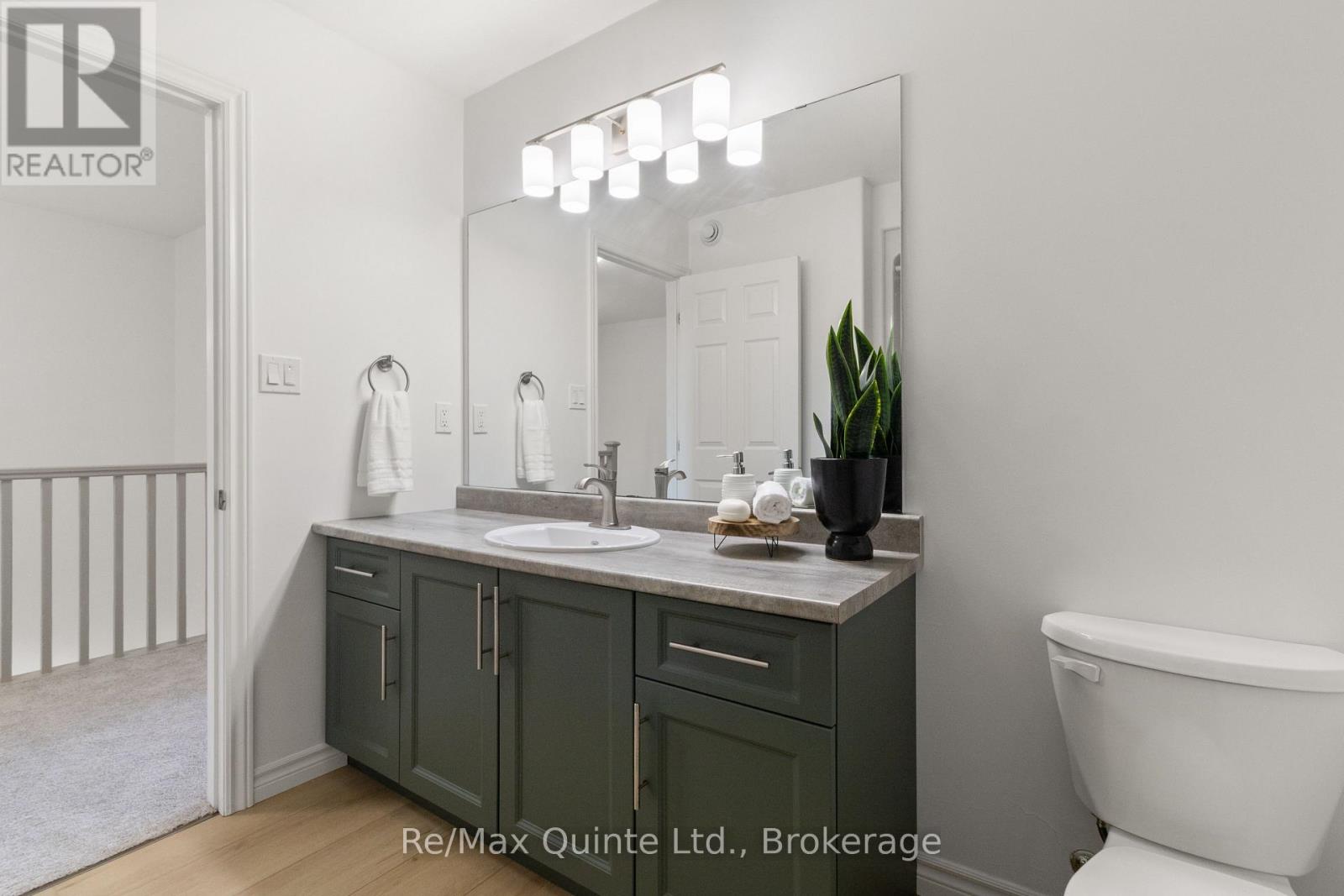 46 COTTONWOOD DRIVE - 42