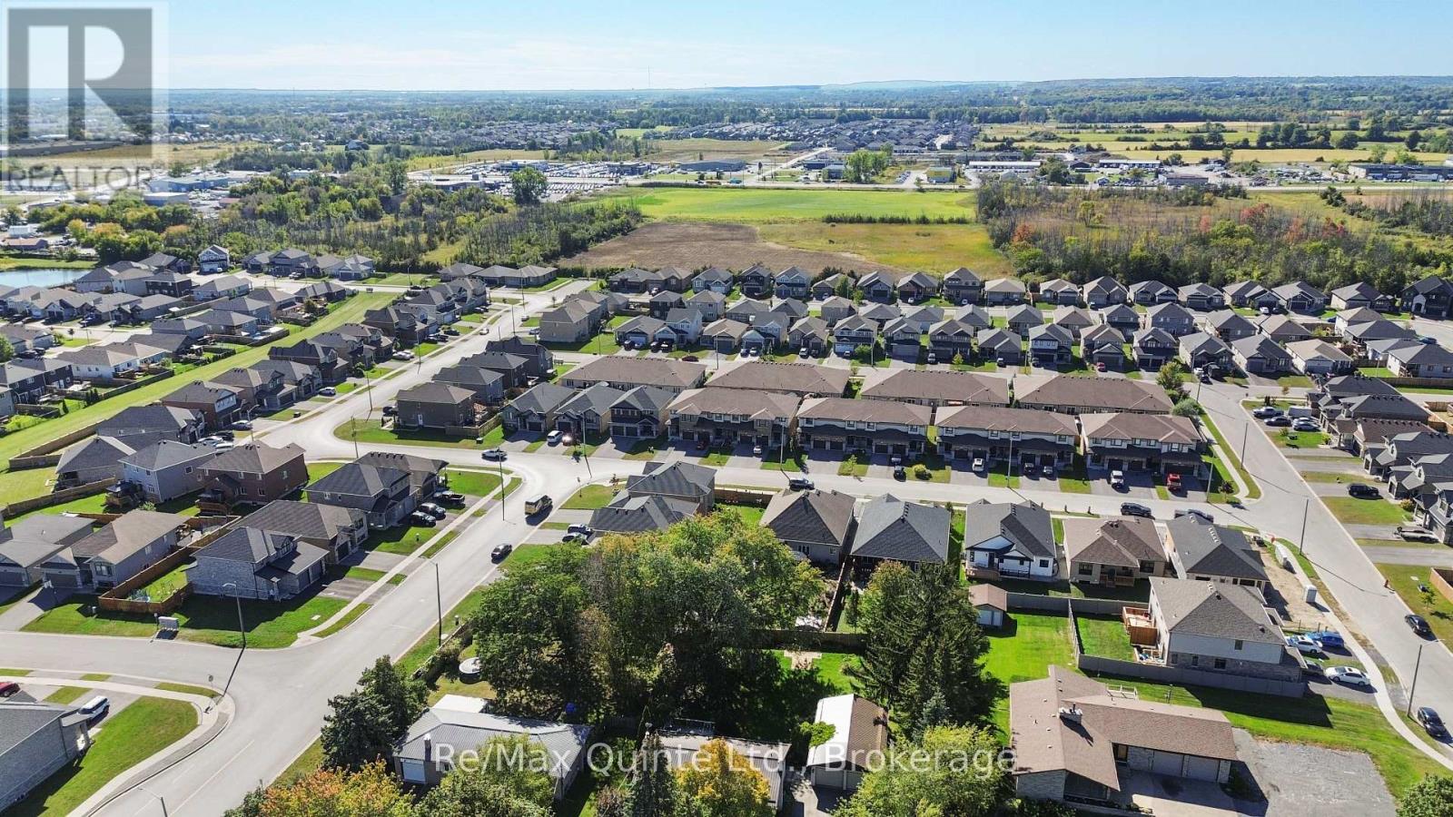 46 COTTONWOOD DRIVE - 5