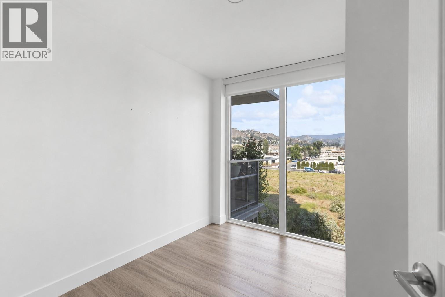 #405 1151 Sunset Drive - 8