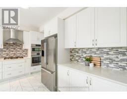 Family room - 2263 Lozenby Street, Innisfil, ON L9S0M8 Photo 8
