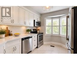 Laundry room - 27 Normandy Place, Oakville, ON L6K1R9 Photo 8
