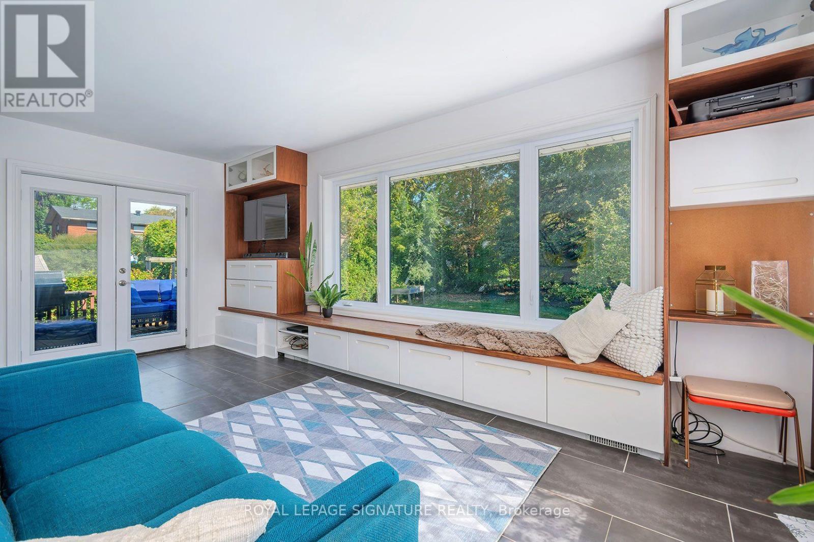 11 KOOS ROAD - 13