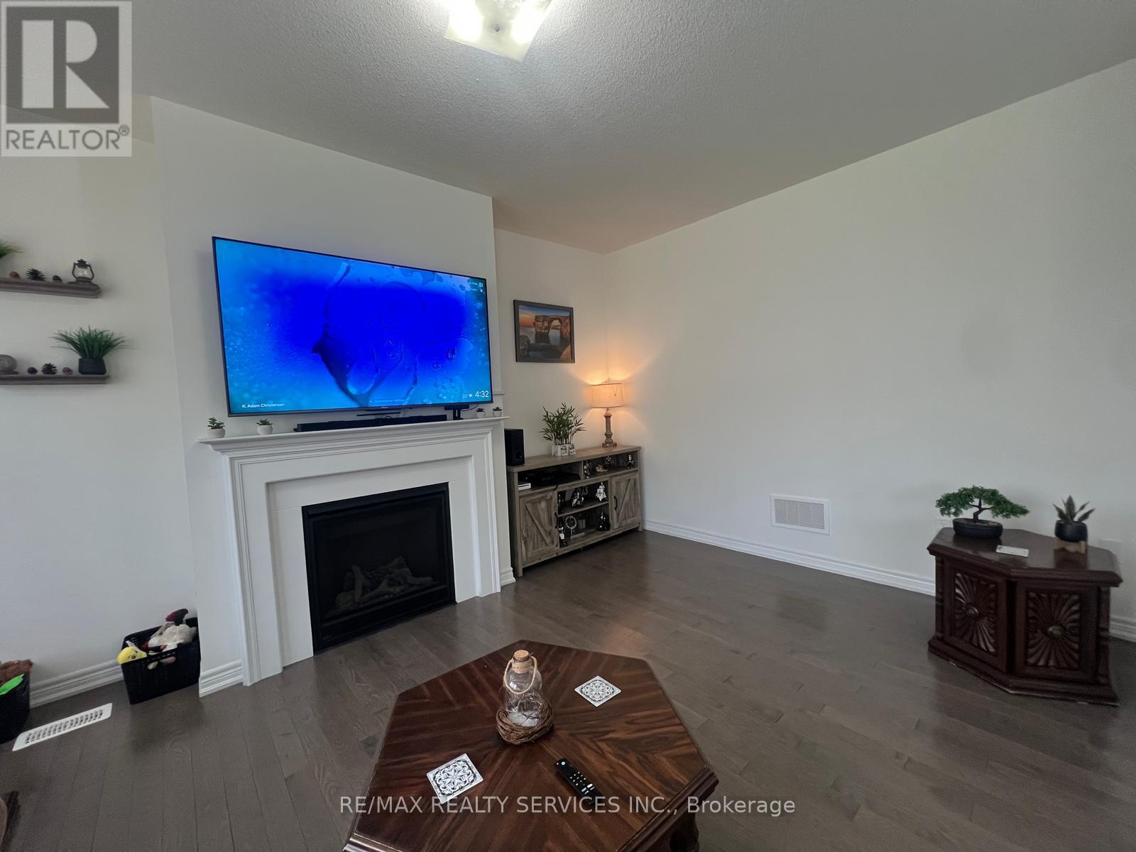 734 ANISHINAABE DRIVE - 14
