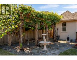 616 Attenborough St, Parksville, BC V9P1A5 Photo 35