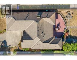 616 Attenborough St, Parksville, BC V9P1A5 Photo 32