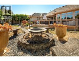 616 Attenborough St, Parksville, BC V9P1A5 Photo 38
