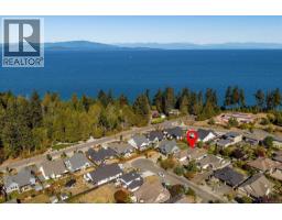 616 Attenborough St, Parksville, BC V9P1A5 Photo 42