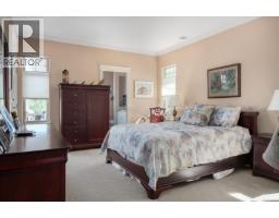 616 Attenborough St, Parksville, BC V9P1A5 Photo 20