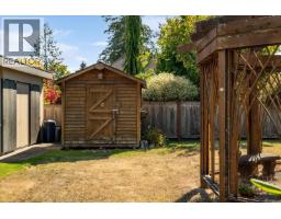 616 Attenborough St, Parksville, BC V9P1A5 Photo 36