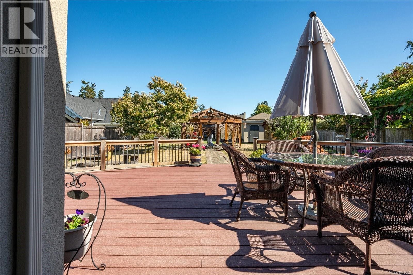 616 Attenborough St - 9