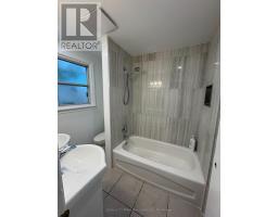 961 Ninth Street, Mississauga, ON L5E1S2 Photo 8