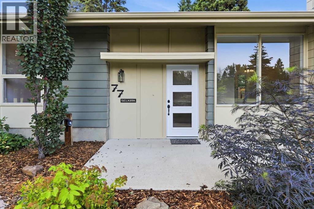 77 Selkirk Boulevard - 1
