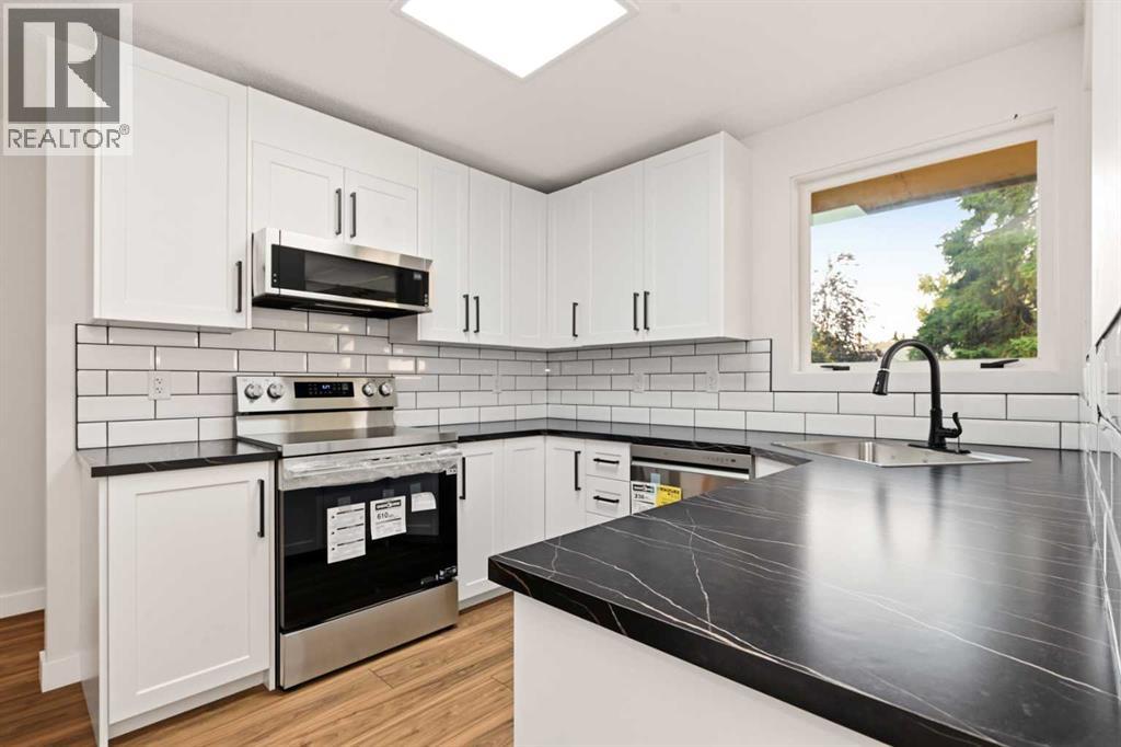 77 Selkirk Boulevard - Image 10