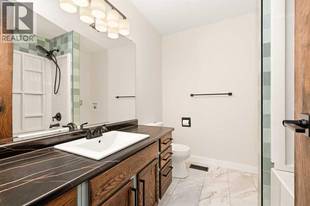 77 Selkirk Boulevard - Image 24