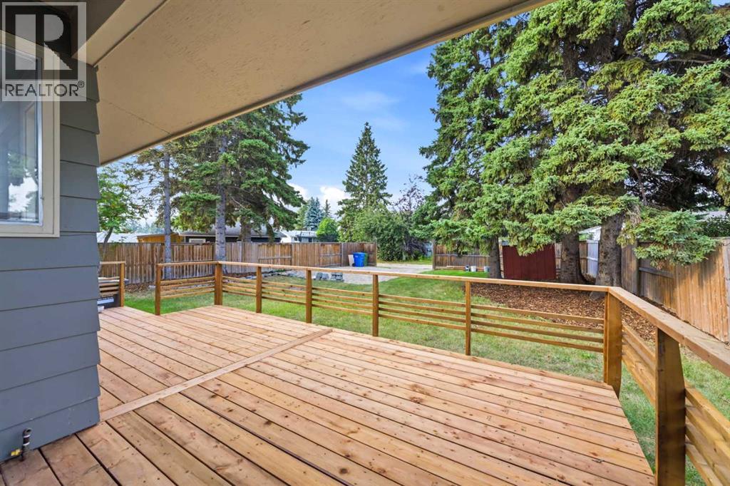 77 Selkirk Boulevard - 33