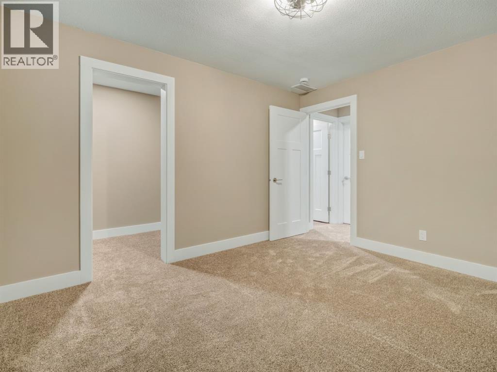 521 Kipp Street - 29