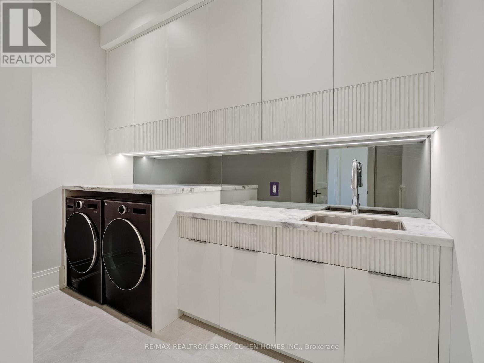 87 COLLEGE VIEW AVENUE - Image 35