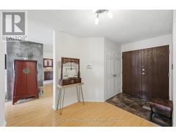 Bedroom 2 - 1003 - 280 Simcoe Street, Toronto, ON M5T2Y5 Photo 6