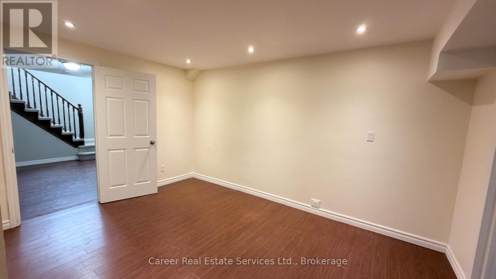 123 SILVERWOOD CIRCLE - 21