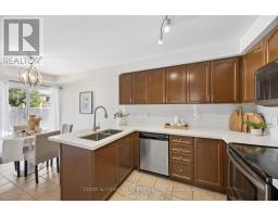 Bedroom 3 - 82 Dewell Crescent, Clarington, ON L1E0B7 Photo 7