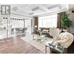 2349 Dress Circle Crescent, Oshawa, ON L1L0L8 Photo 13