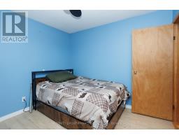24 Oakwood Drive, Kawartha Lakes, ON K0M1N0 Photo 15
