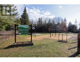 24 Oakwood Drive, Kawartha Lakes, ON K0M1N0 Photo 32