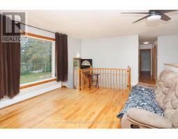 Bedroom 2 - 24 Oakwood Drive, Kawartha Lakes, ON K0M1N0 Photo 6