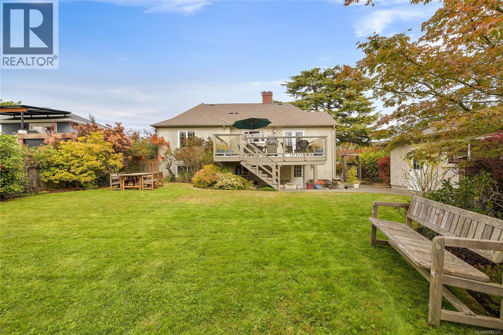 2585 Dufferin Ave - Image 5