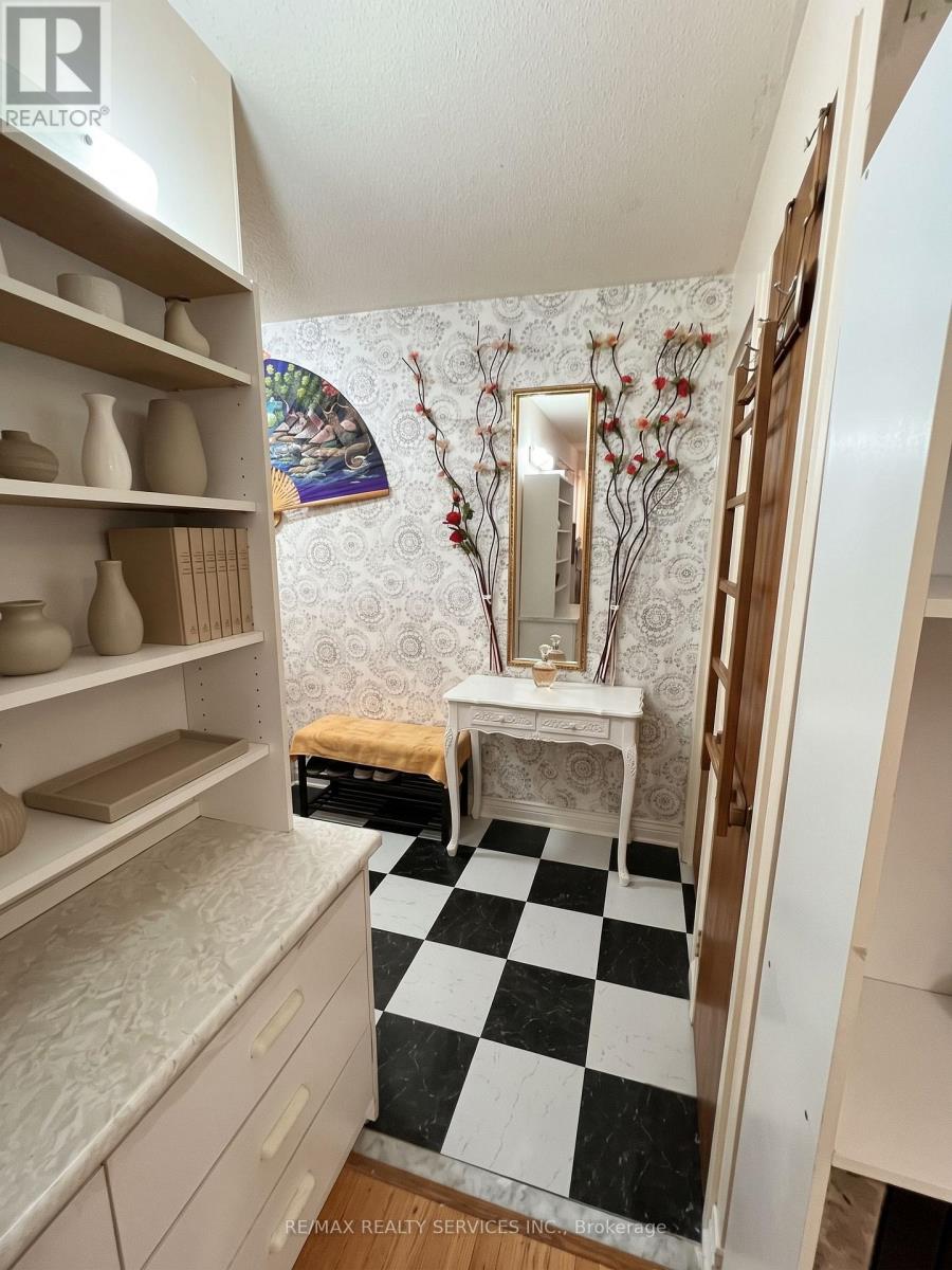 #501 60 STEVENSON ROAD - 3